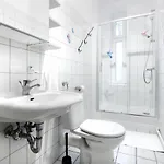 Sweet Tiny For 4 People