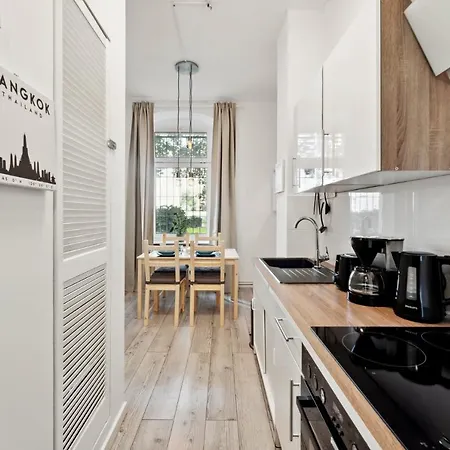 Apartment Sweet Tiny For 4 People